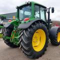 John Deere 6430