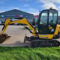JCB 8026