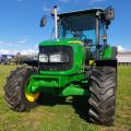 John Deere 5820