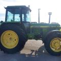 John Deere 3040