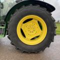 John Deere 5085M