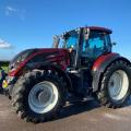 Valtra T215 V