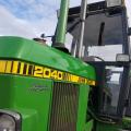John Deere 2040