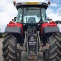 Massey Ferguson 5713
