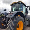 JCB Fastrac 4220