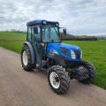 New Holland T4030N