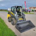 New Holland 318