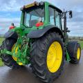John Deere 6630