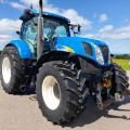 New Holland T7050