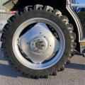 Massey Ferguson 375