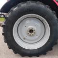 Massey Ferguson 5713
