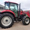 Case Farmall 105U