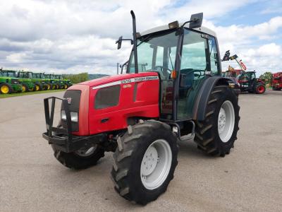 Massey Ferguson 2210