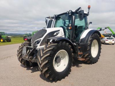 Valtra N174 V