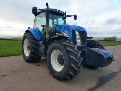 New Holland TG255