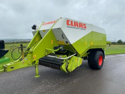Claas Quadrant 2200
