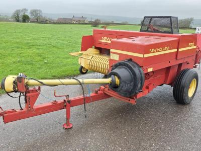 New Holland 570