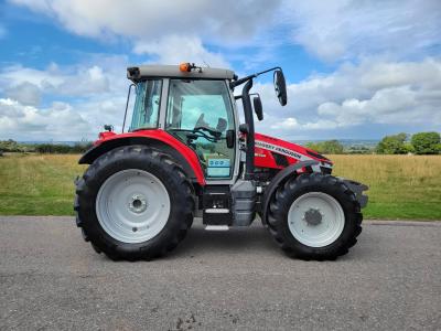 Massey Ferguson 5S 145