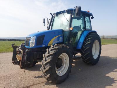 New Holland T5050