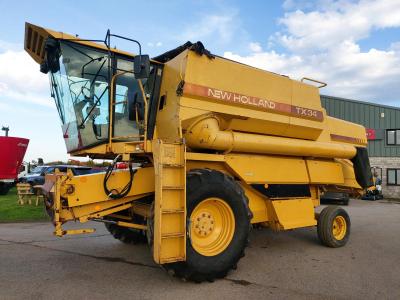 New Holland TX34