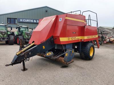 New Holland 1010