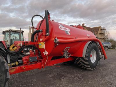 Red Rock 3000 Gallon Tanker