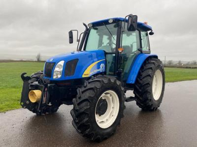 New Holland T5050