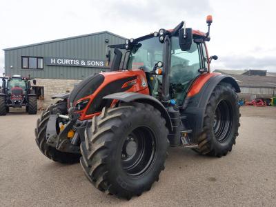 Valtra N174 V