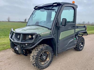 John Deere XUV 865M Gator
