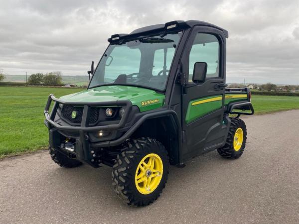 John Deere XUV 865M Gator