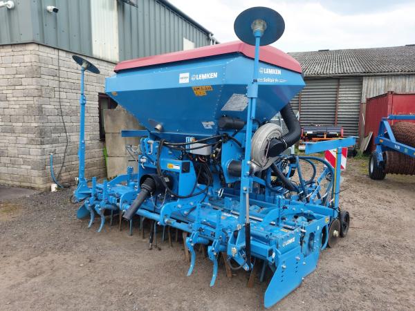 Lemken Solitair