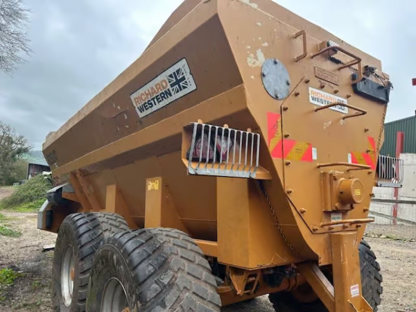 Richard Western SDS24