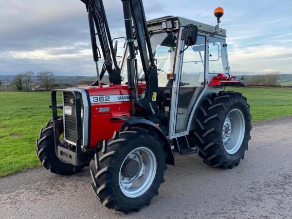 Massey Ferguson 362