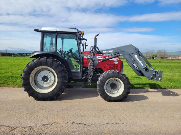 Massey Ferguson 4455