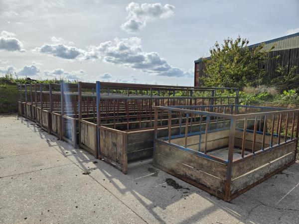 John Shepherd 20ft Feeders